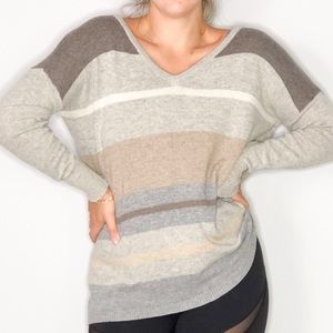LOVE STITCH STRIPPED V-NECK SWEATER
